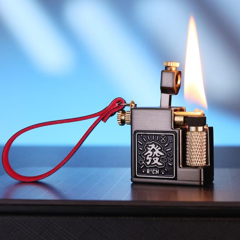 CHIEF 715 ミニスクエアフリントライター リフトアー - Fire Starting Kit のレビューと価格